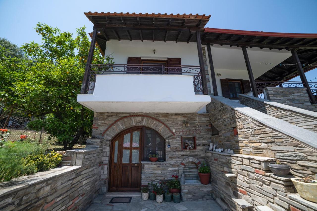 Sotiria House Apartment Sea View Lovely Garden อิเอริสโซส ภายนอก รูปภาพ
